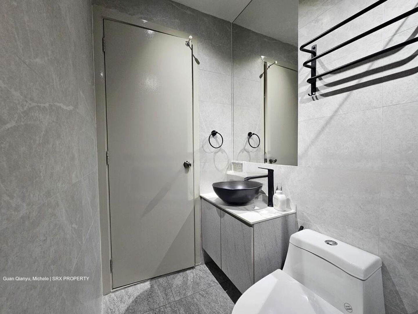 Sembawang Springs Estate (D27), Terrace #460569051